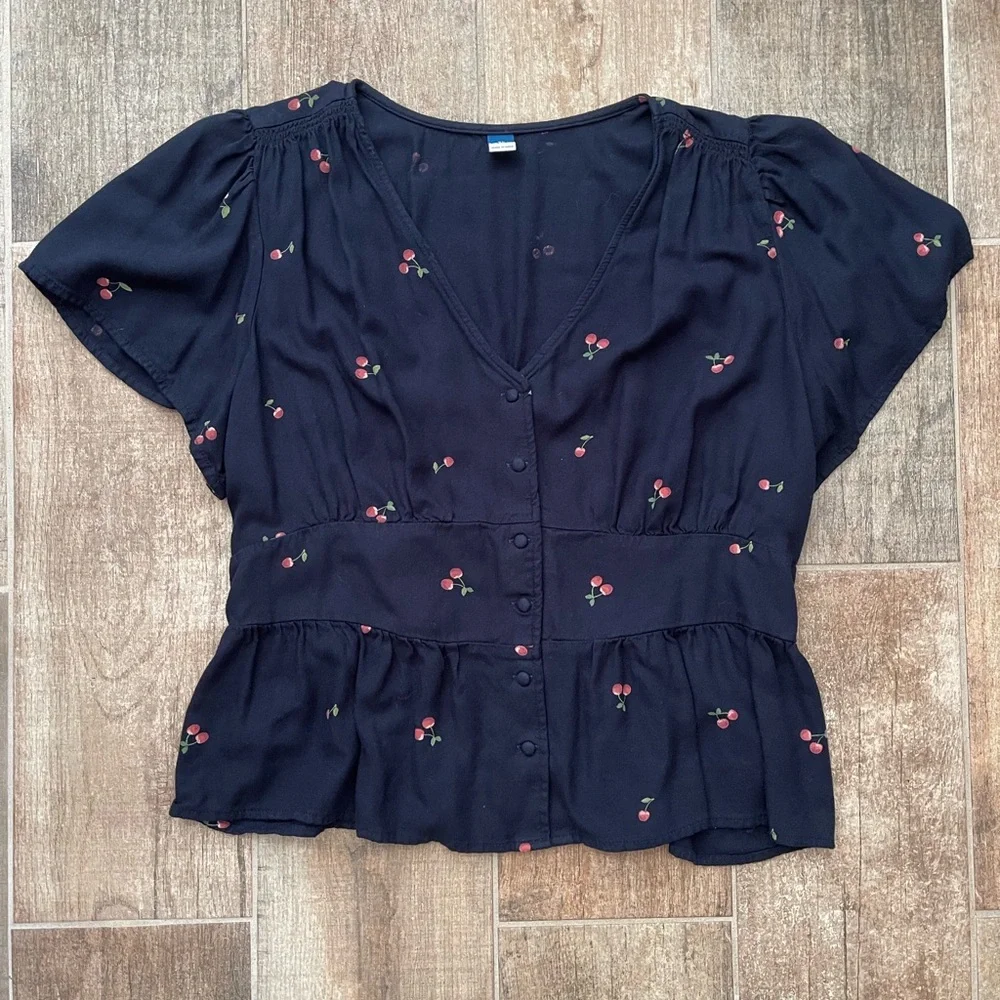 Old Navy Woven Peplum Button-Front Top with Cherry Print - Black - Picture 1 of 1